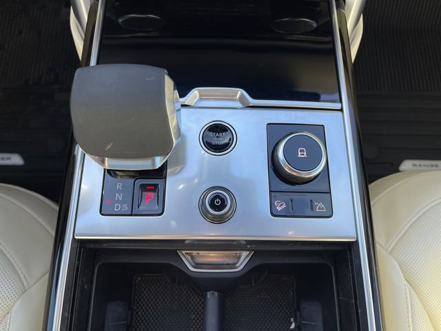 Used 2023 Land Rover Range Rover SE image 29