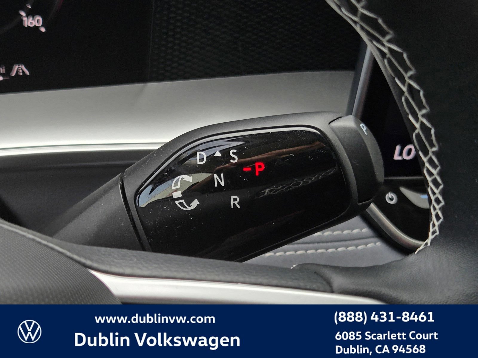 Certified 2026 Volkswagen Tiguan SE AWD/4WD image 22