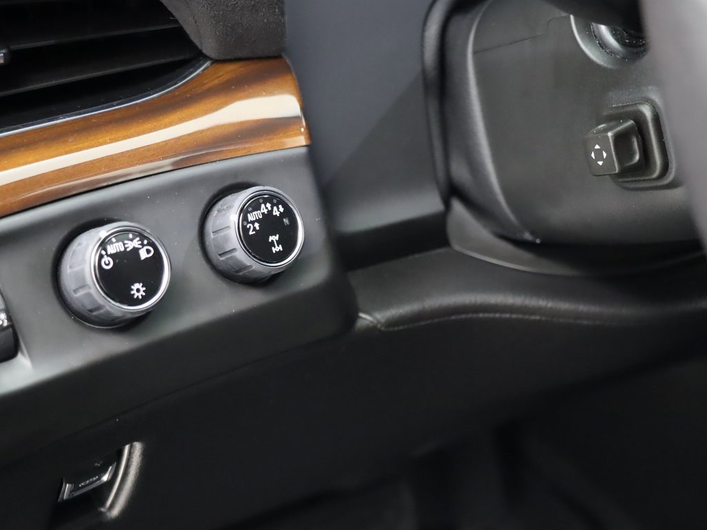 Used 2020 Cadillac Escalade ESV Premium Luxury image 18