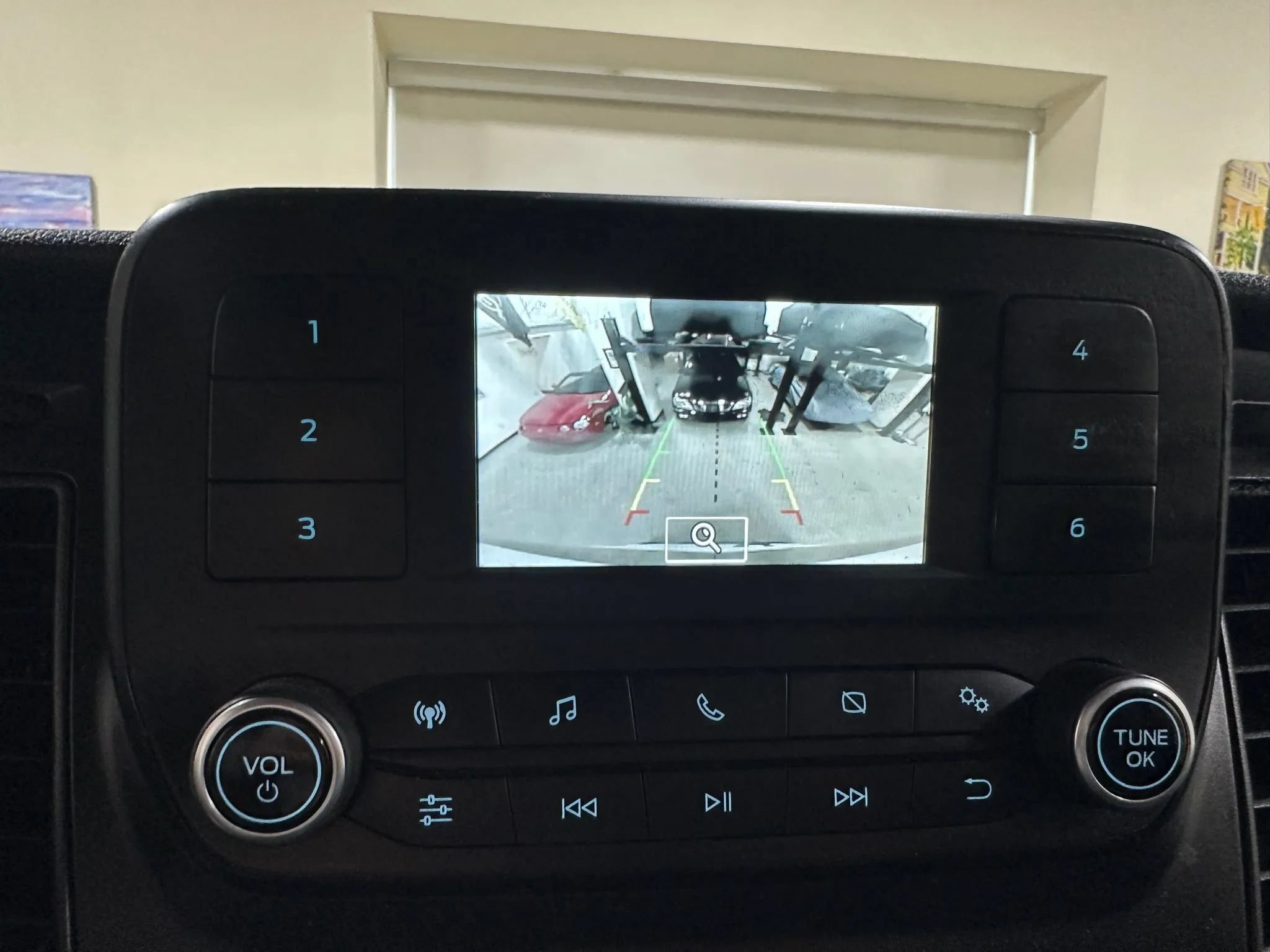 Used 2020 Ford Transit 150 Medium Roof RWD image 36