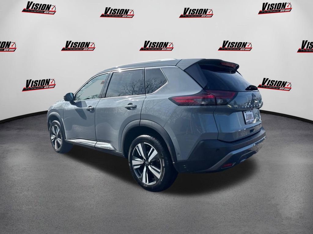 Used 2023 Nissan Rogue SL w/ SL Premium Package image 7