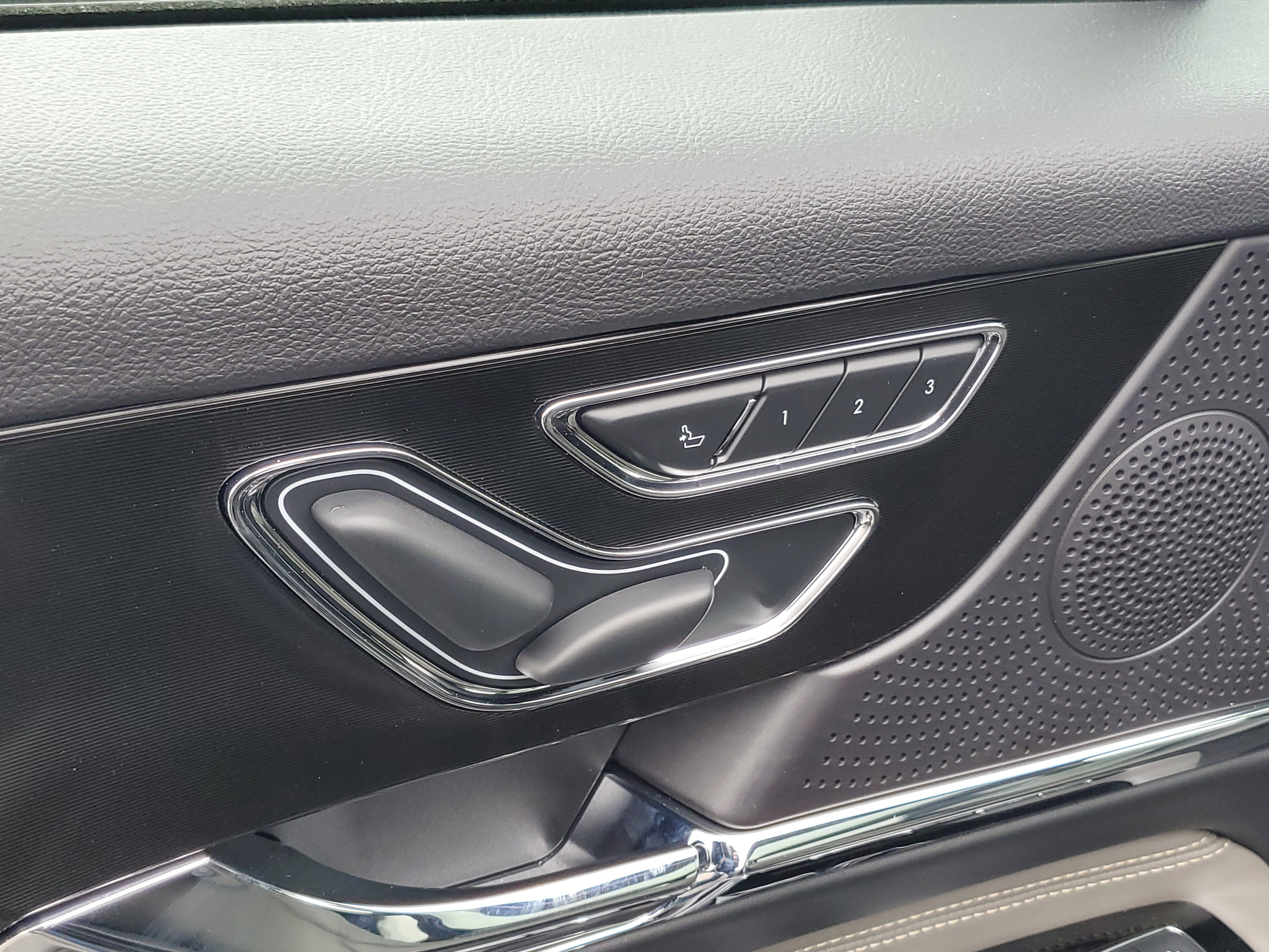 New 2025 Lincoln Corsair Grand Touring w/ Jet Appearance Package image 9