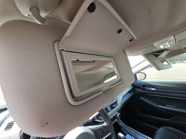 Used 2024 Nissan Altima 2.5 SV image 45