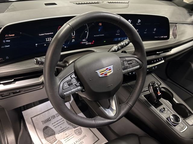 Used 2024 Cadillac XT4 Premium Luxury image 20