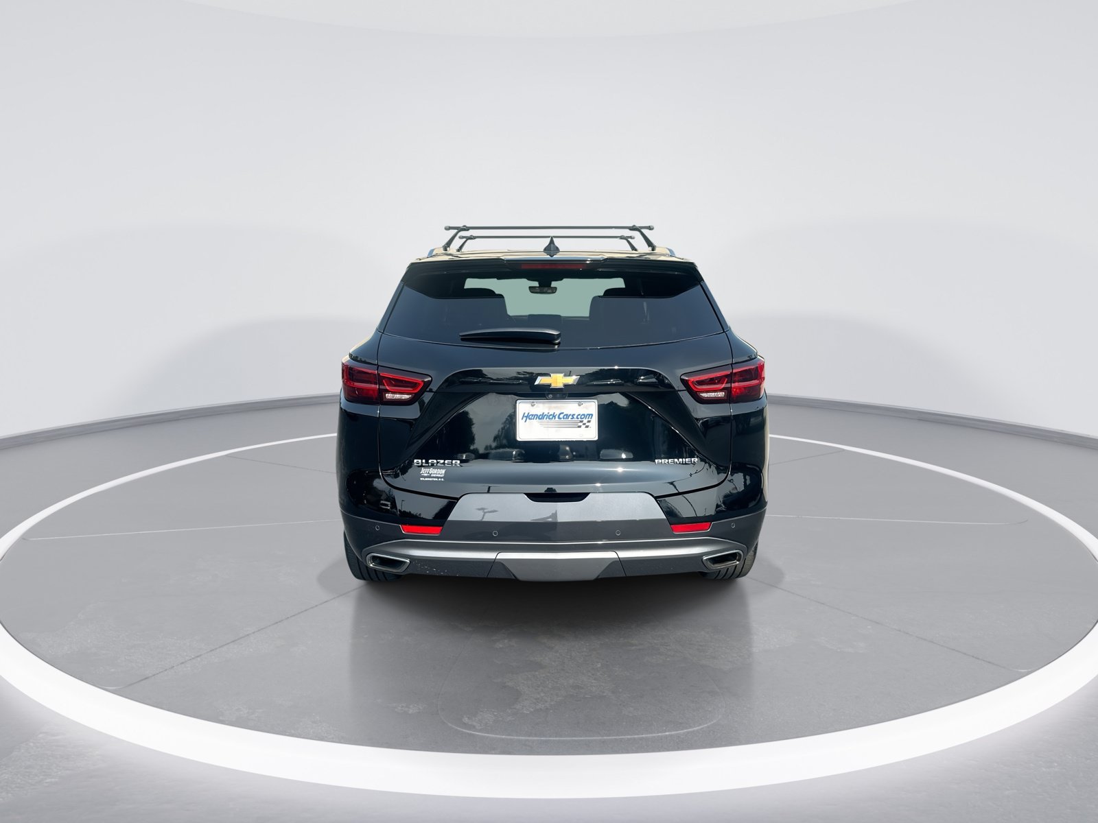 Used 2023 Chevrolet Blazer Premier w/ Driver Confidence II Package FWD image 8