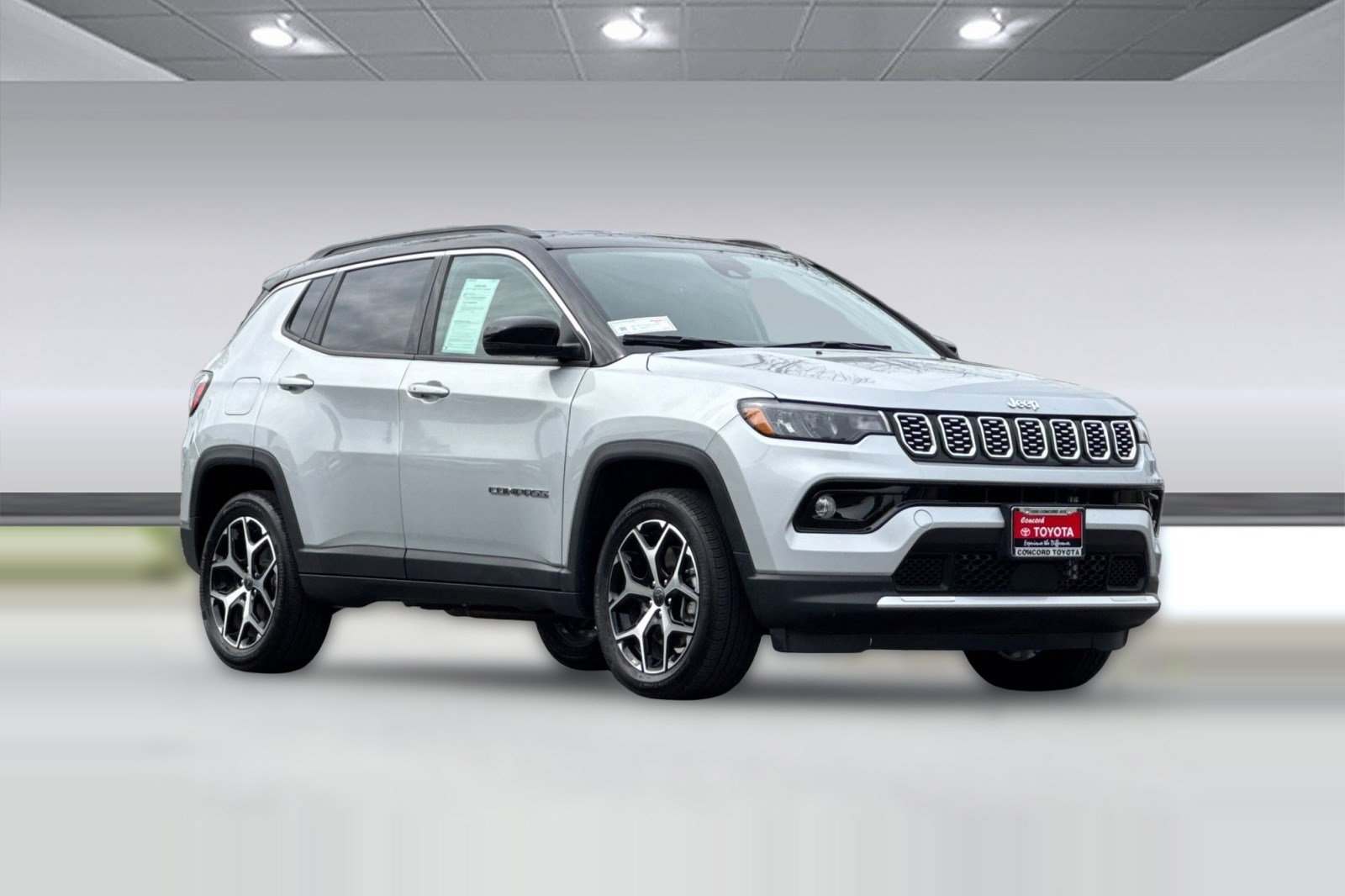 Used 2025 Jeep Compass Limited AWD/4WD image 6