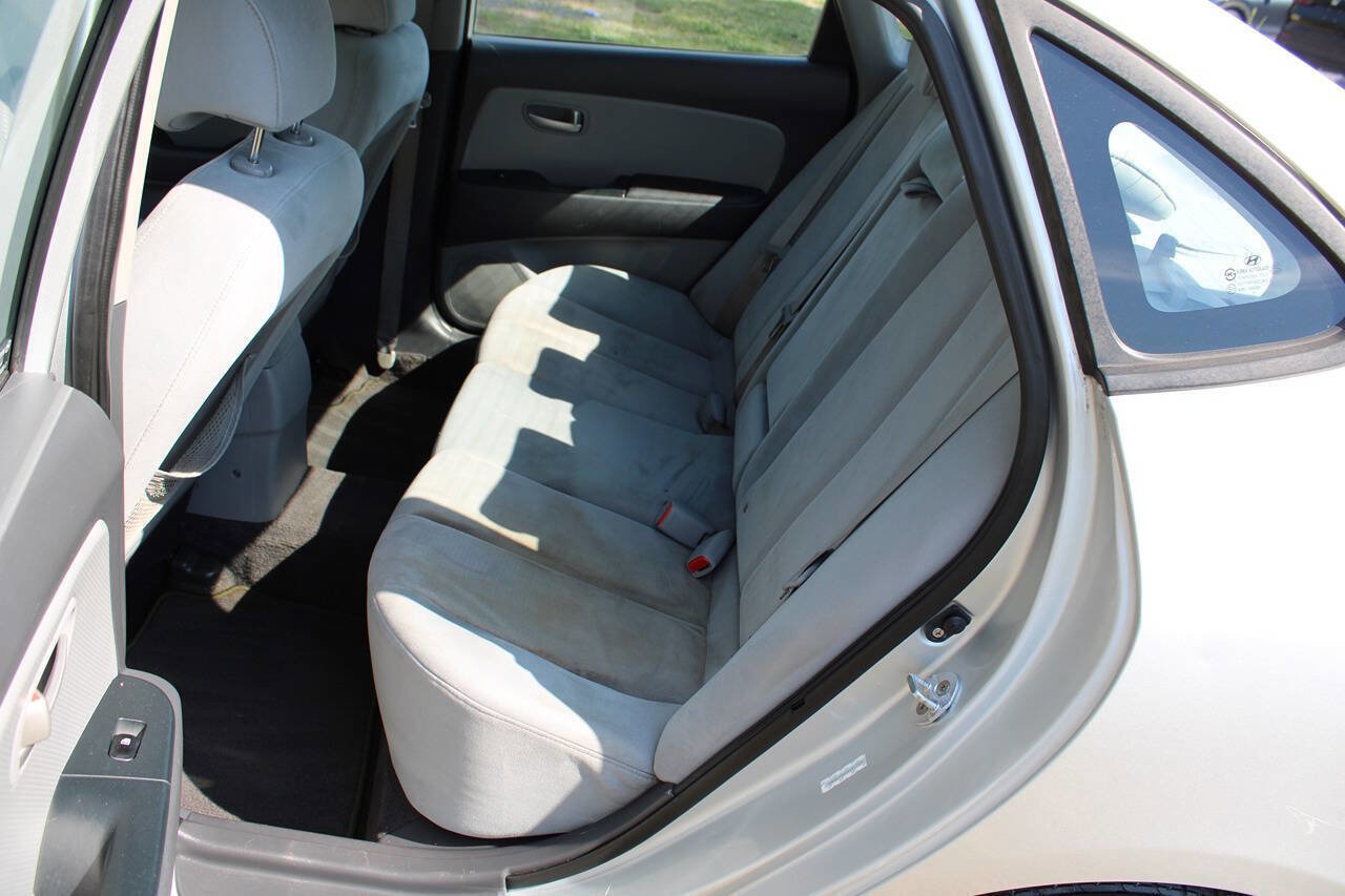 Used 2008 Hyundai Elantra SE FWD image 25
