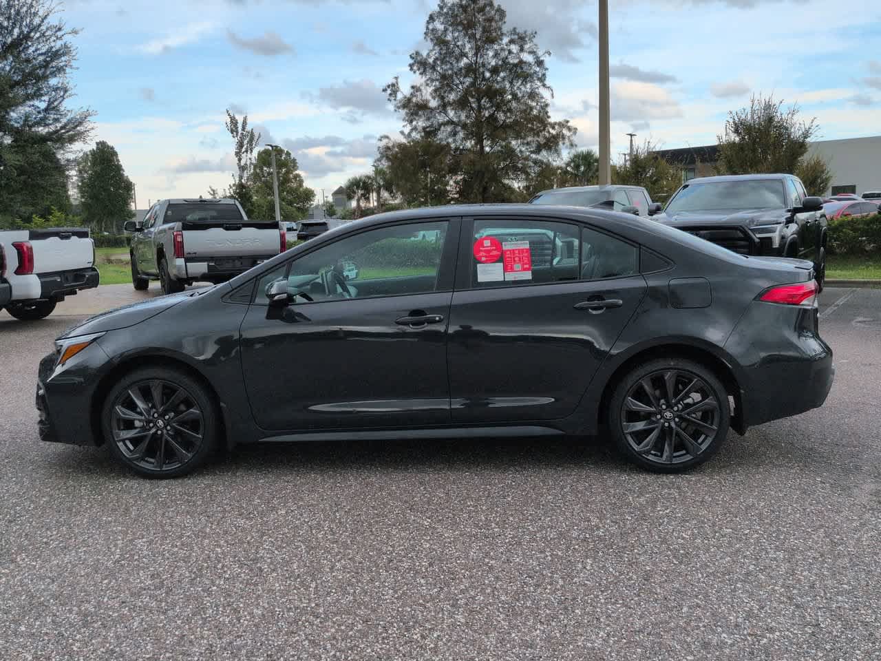 New 2027 Toyota Corolla SE FWD image 3