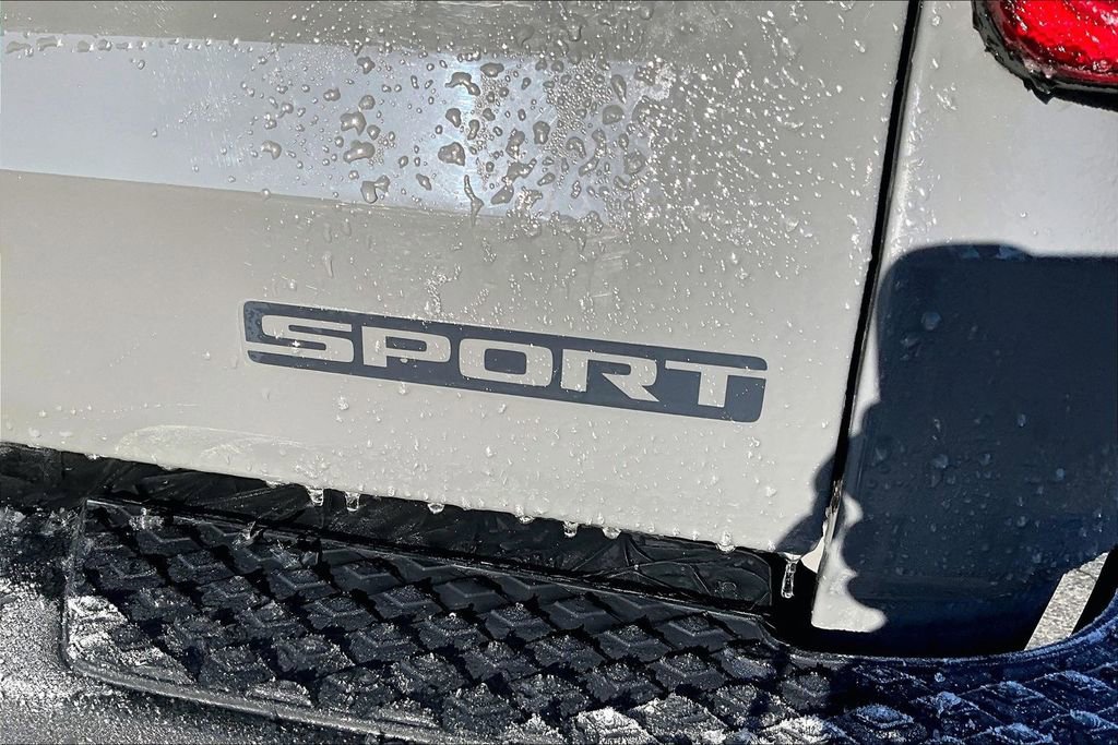 Used 2020 Jeep Gladiator Sport w/ Quick Order Package 24S image 22