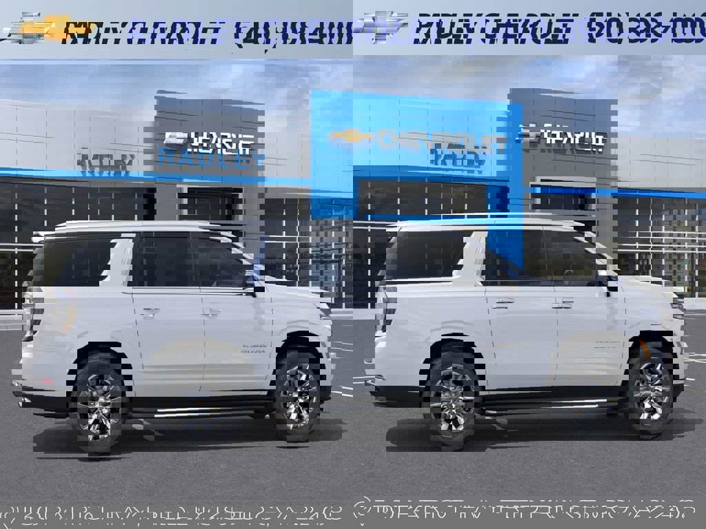 New 2026 Chevrolet Suburban Premier image 5