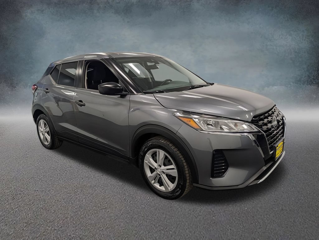 Used 2024 Nissan Kicks S FWD image 3