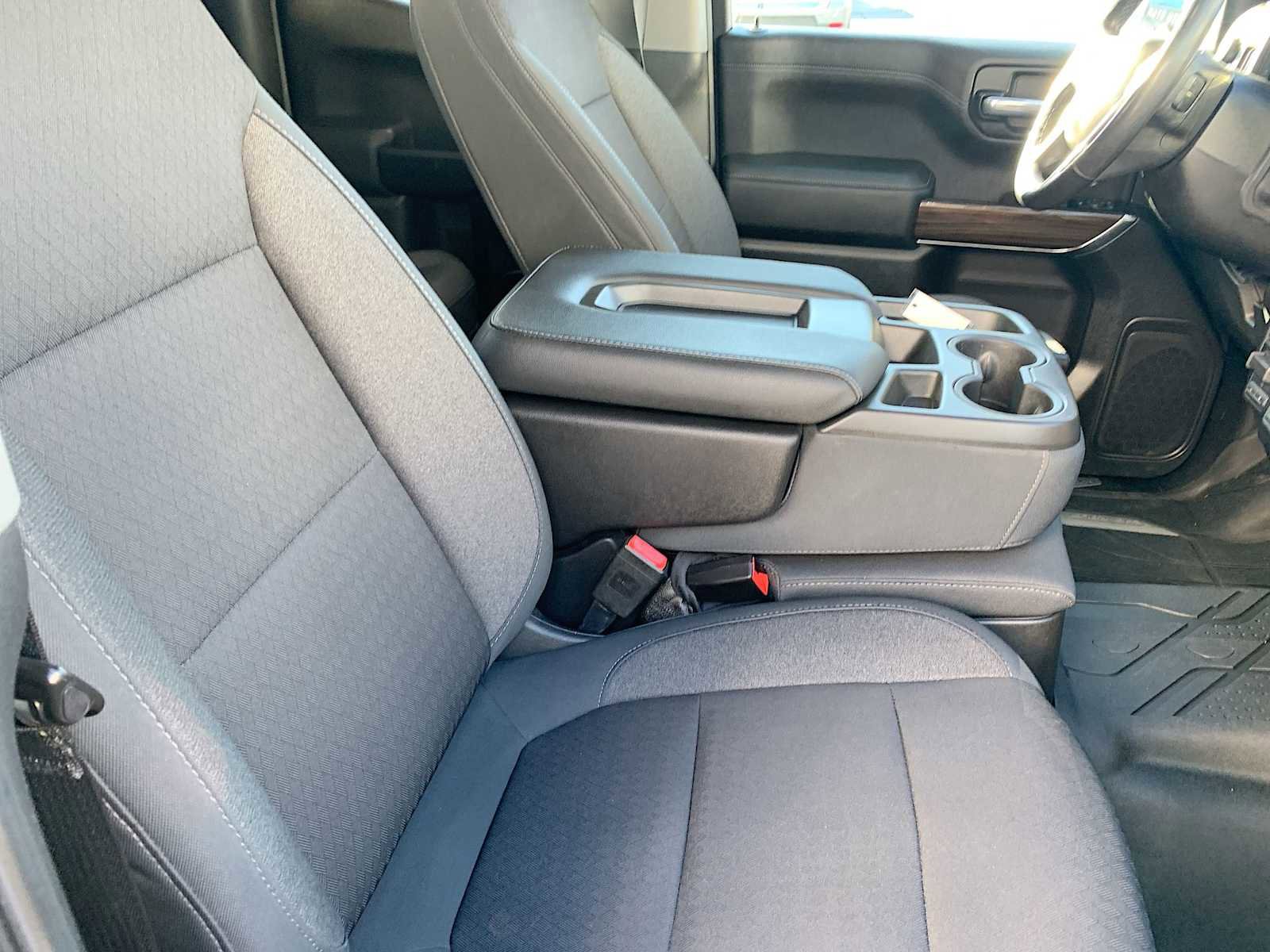 Used 2019 Chevrolet Silverado 1500 LT w/ All-Star Edition image 26