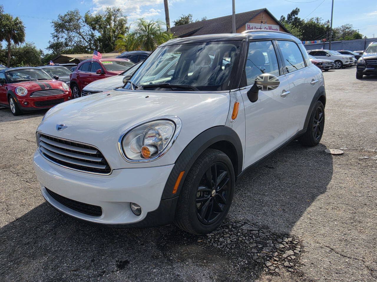 Used 2013 MINI Cooper Countryman FWD image 1