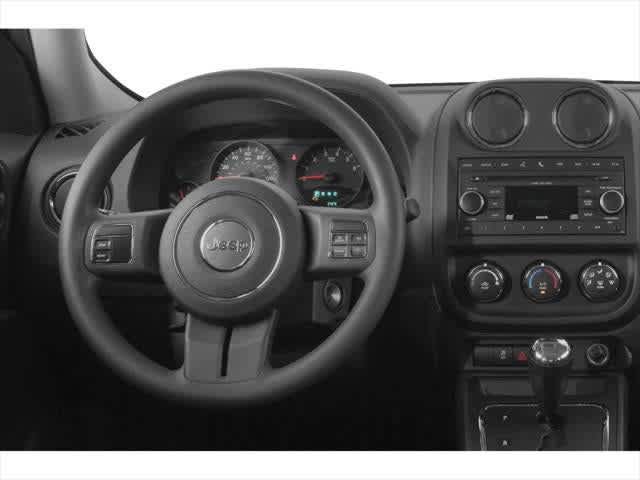 Used 2015 Jeep Patriot Sport w/ Power Value Group FWD image 4