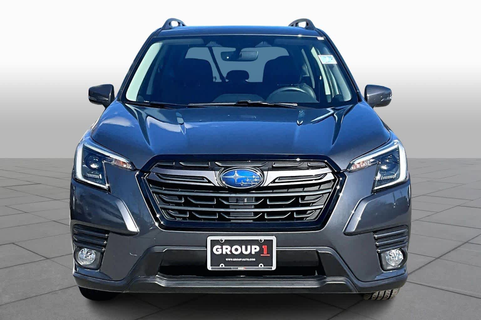 Used 2023 Subaru Forester Limited image 4