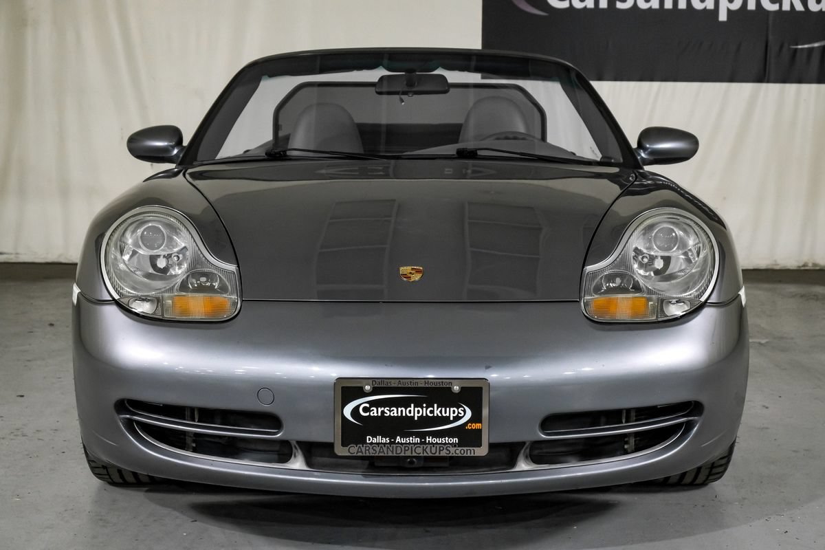 Used 2001 Porsche 911 Carrera RWD image 3