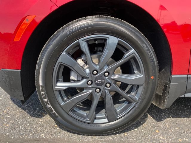 Used 2022 Chevrolet Equinox RS w/ LPO, Cargo Package FWD image 23