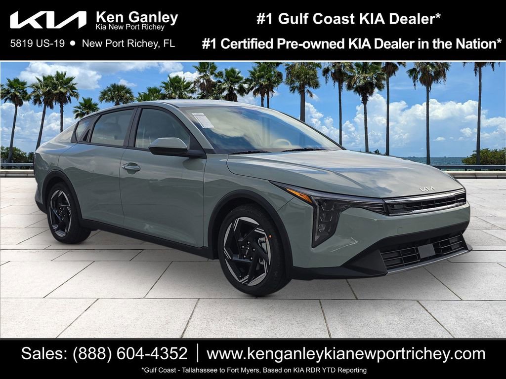 New 2025 Kia K4 EX image 1