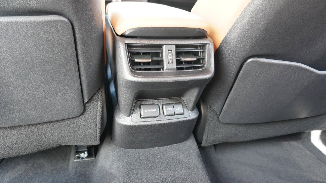 Used 2024 Lexus ES 350 w/ Premium Package image 31