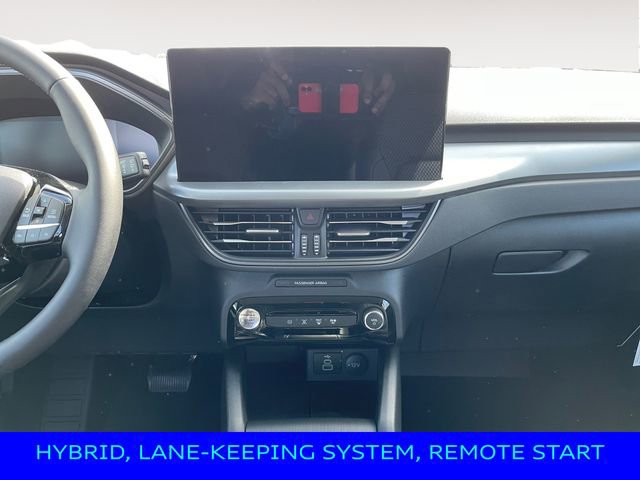 New 2024 Ford Escape SE image 11