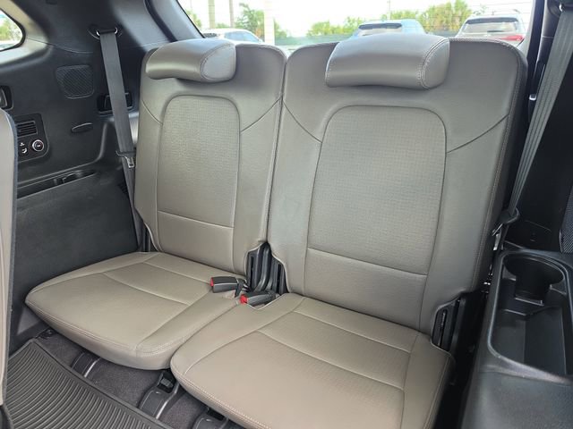 Used 2014 Hyundai Santa Fe Limited AWD/4WD image 14