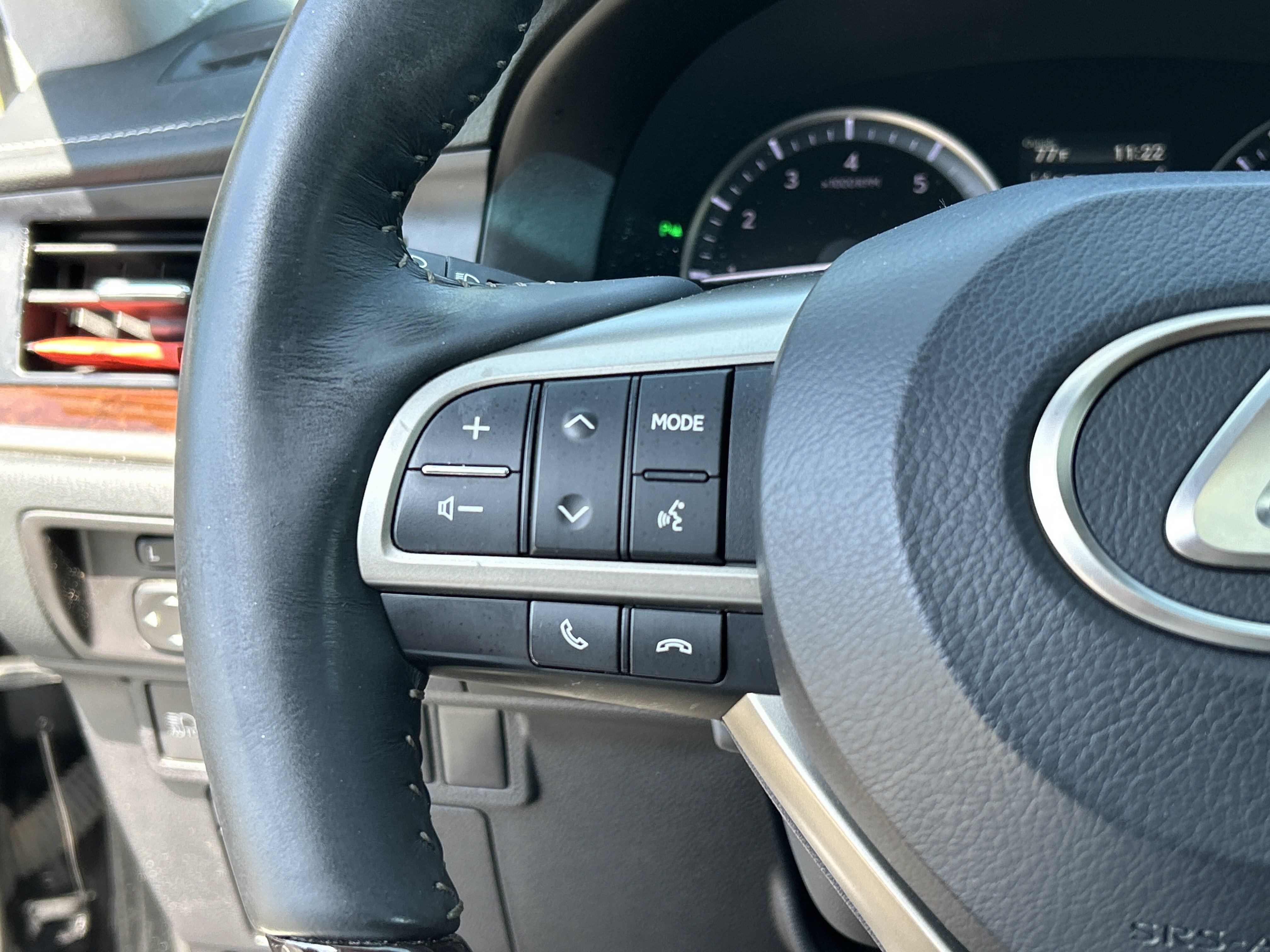 Used 2018 Lexus ES 350 w/ Navigation System Package FWD image 19