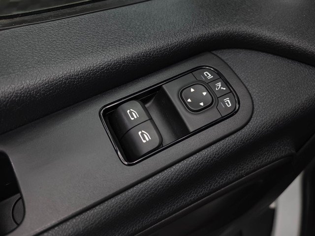 Used 2019 Mercedes-Benz Sprinter 3500 image 28