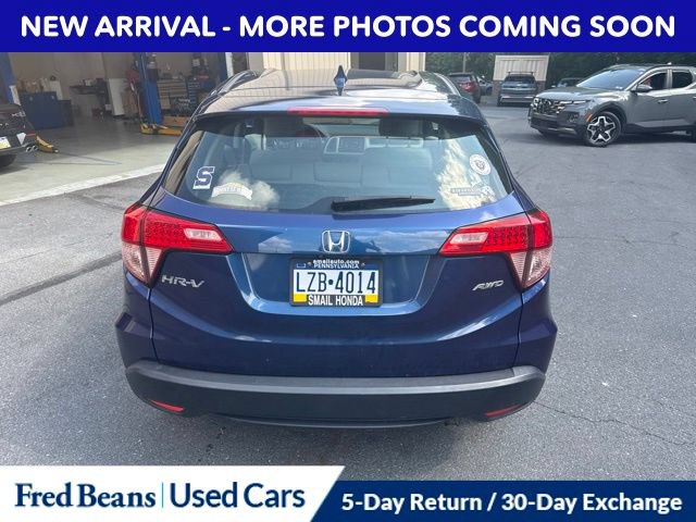 Used 2017 Honda HR-V LX image 10