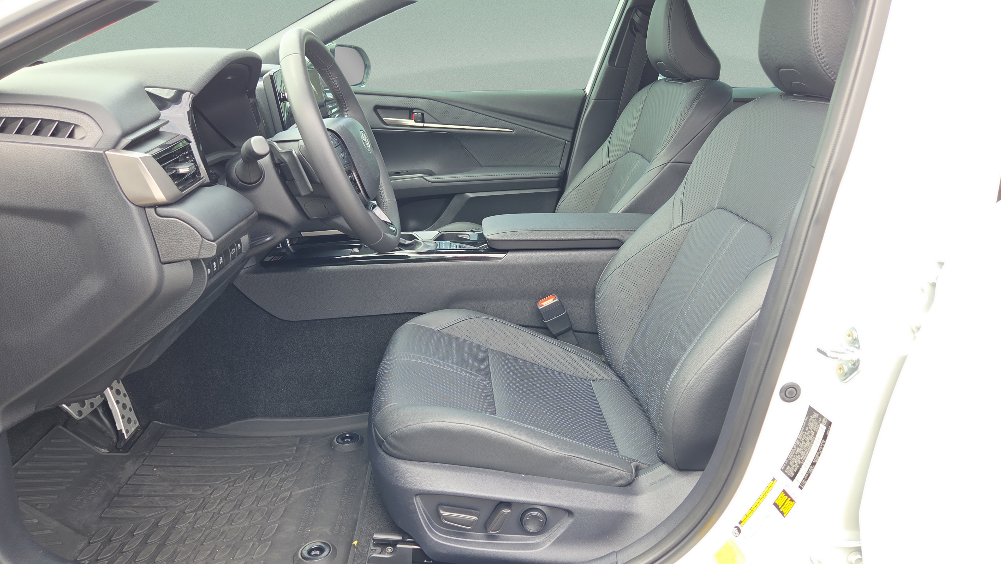 Certified 2025 Toyota Camry XSE FWD image 12