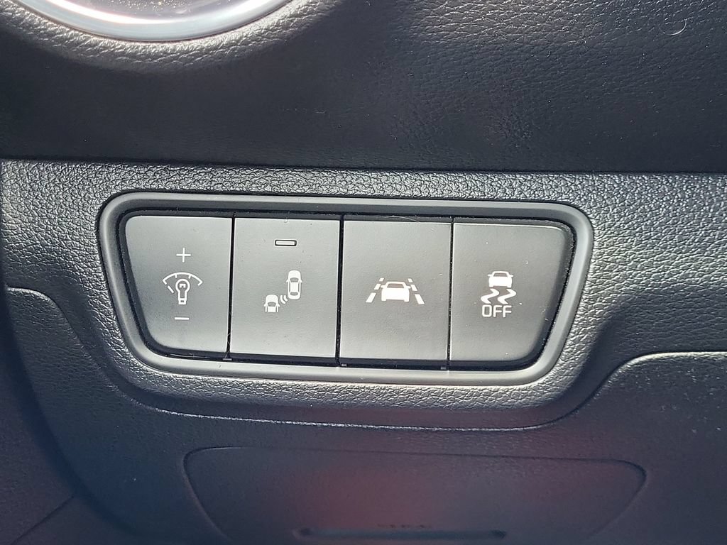 Used 2020 Kia Forte GT FWD image 32