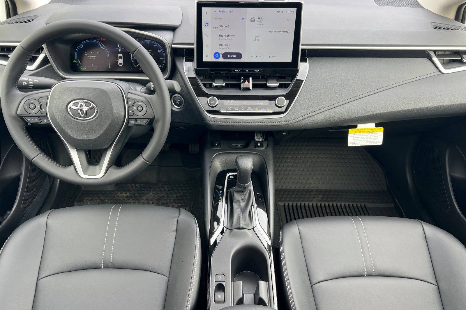 New 2026 Toyota Corolla XLE image 10