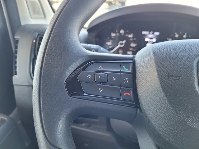 Used 2025 RAM ProMaster 2500 w/ Crew Van Package FWD image 13