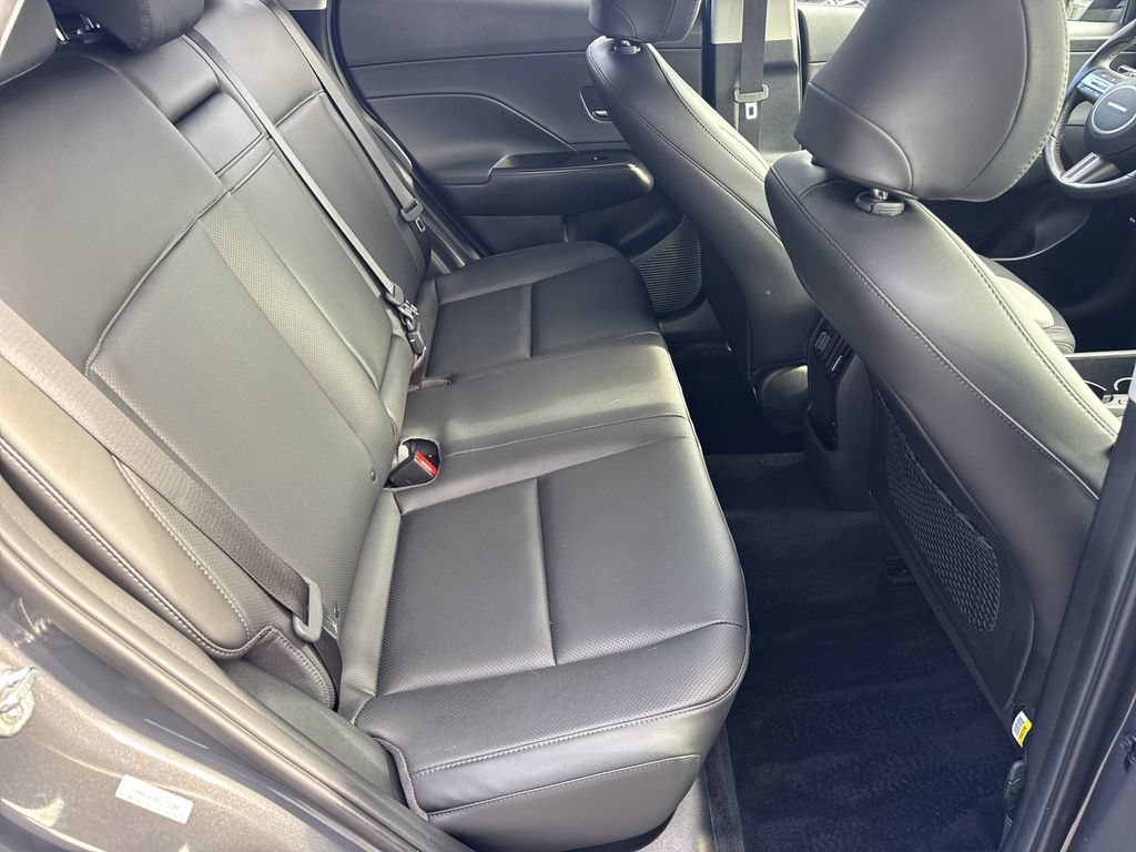 Used 2024 Hyundai Kona Limited AWD/4WD image 15