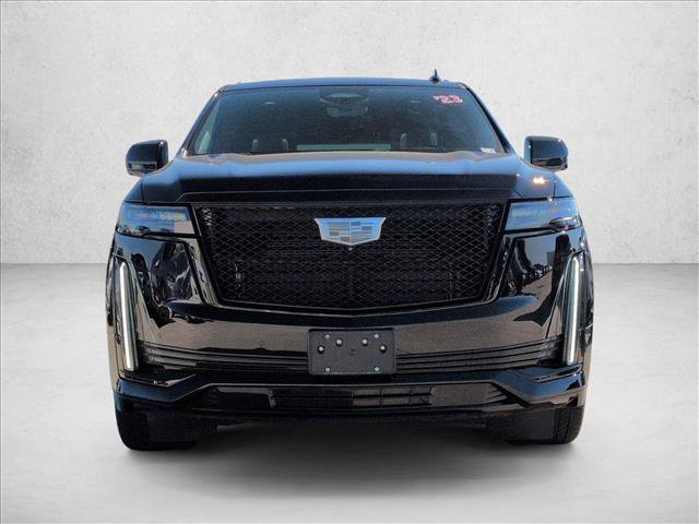 Used 2023 Cadillac Escalade ESV Sport Platinum w/ LPO, ONYX Package AWD/4WD image 2