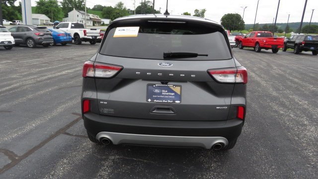 Certified 2022 Ford Escape SE w/ Cold Weather Package image 15