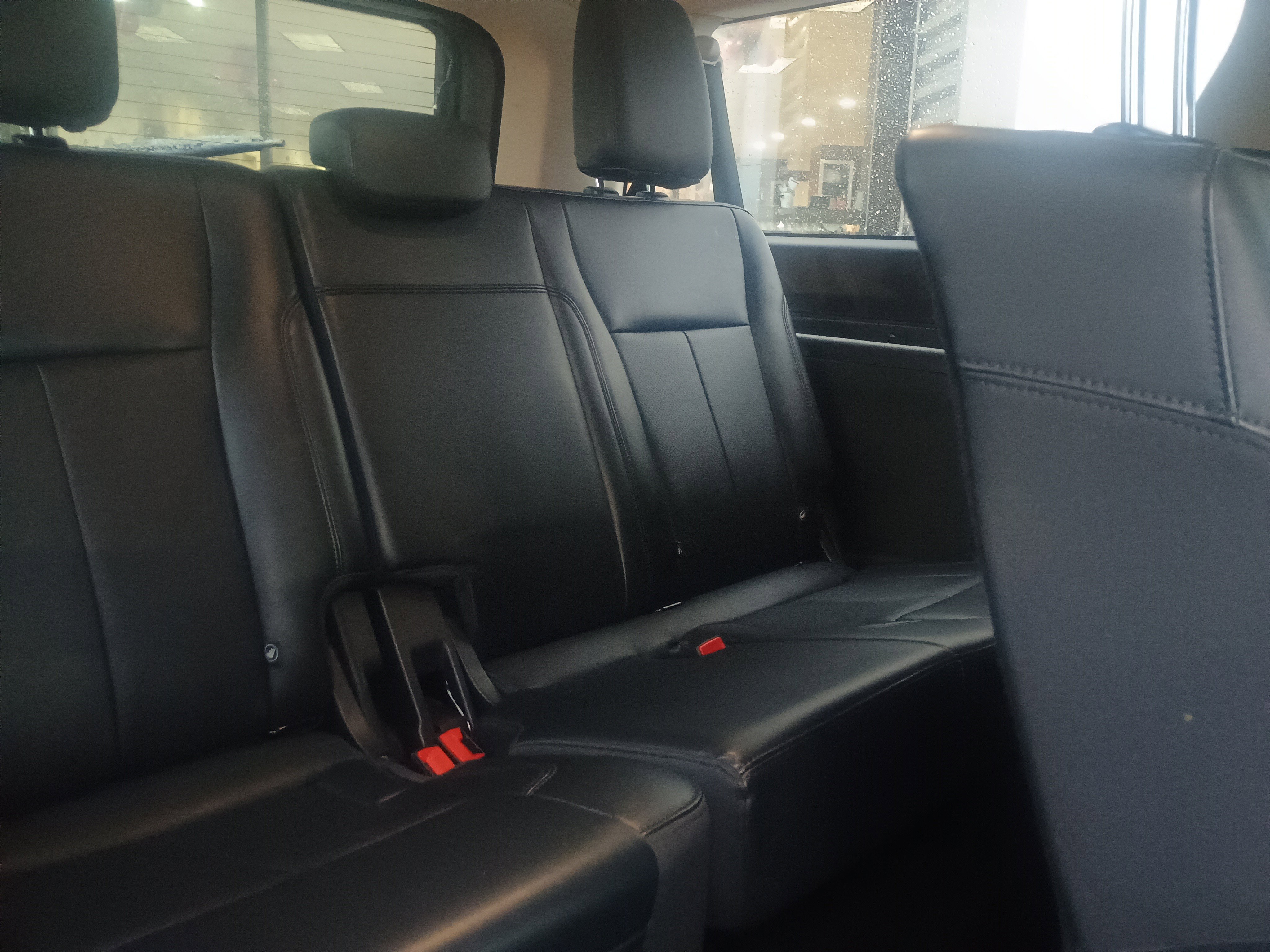 Certified 2024 Ford Expedition Max XLT image 16