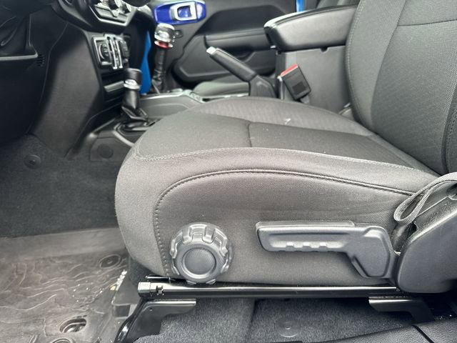 Used 2022 Jeep Wrangler Unlimited Willys image 15