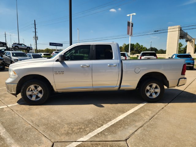Used 2017 RAM 1500 Classic SLT AWD/4WD image 4
