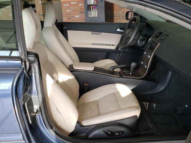 Used 2012 Volvo C70 T5 w/ Climate Pkg image 14