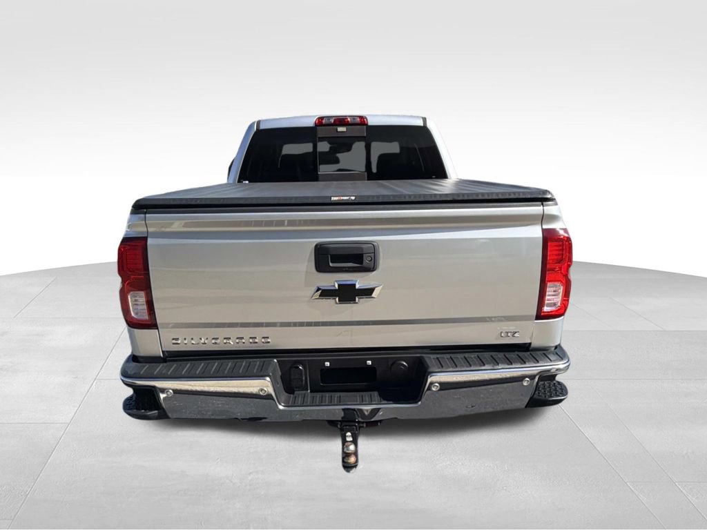Used 2017 Chevrolet Silverado 1500 LTZ w/ LTZ Plus Package image 4
