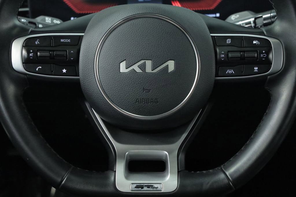 Used 2025 Kia K5 GT-Line image 13
