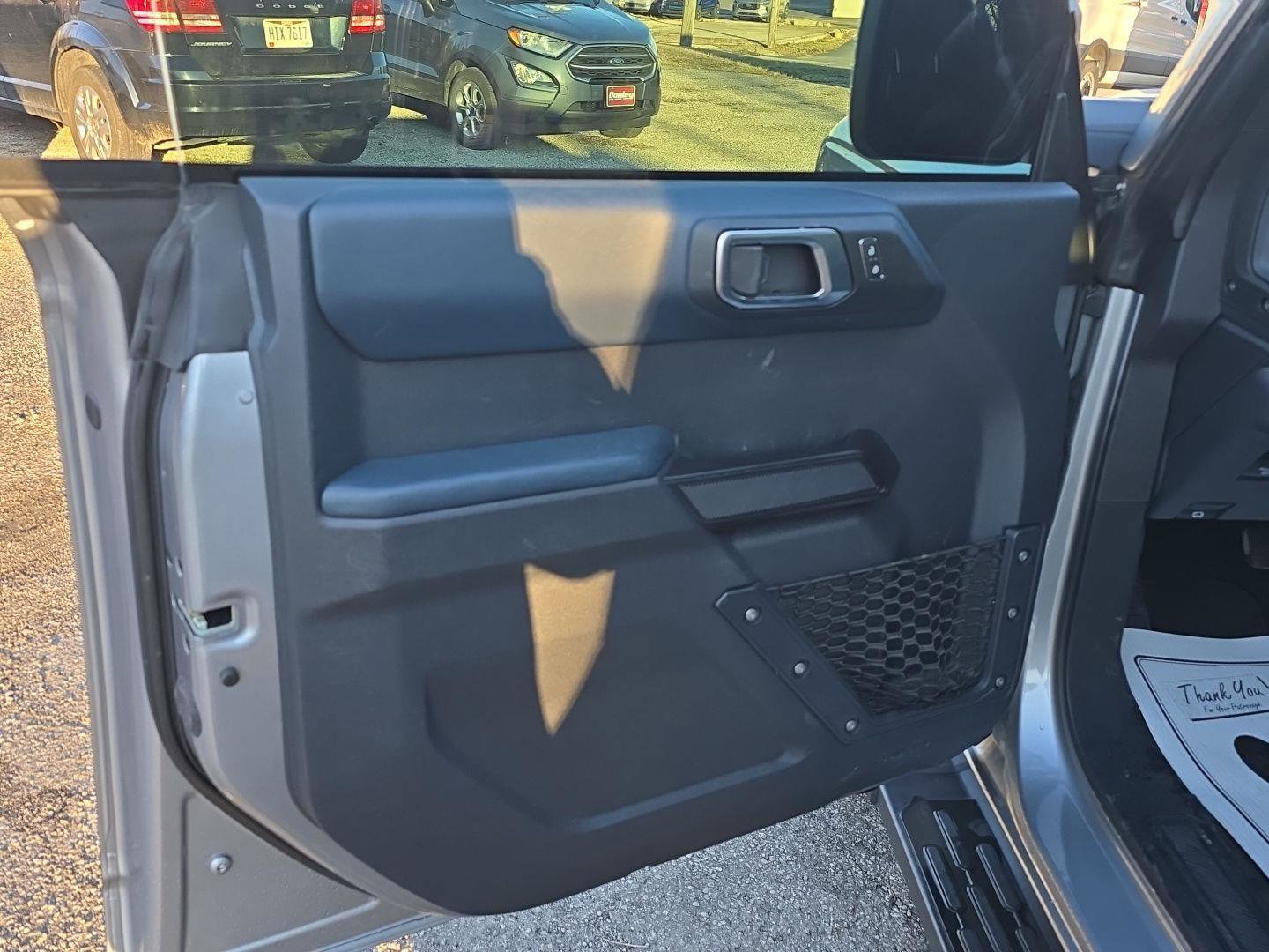 Used 2024 Ford Bronco Outer Banks image 9