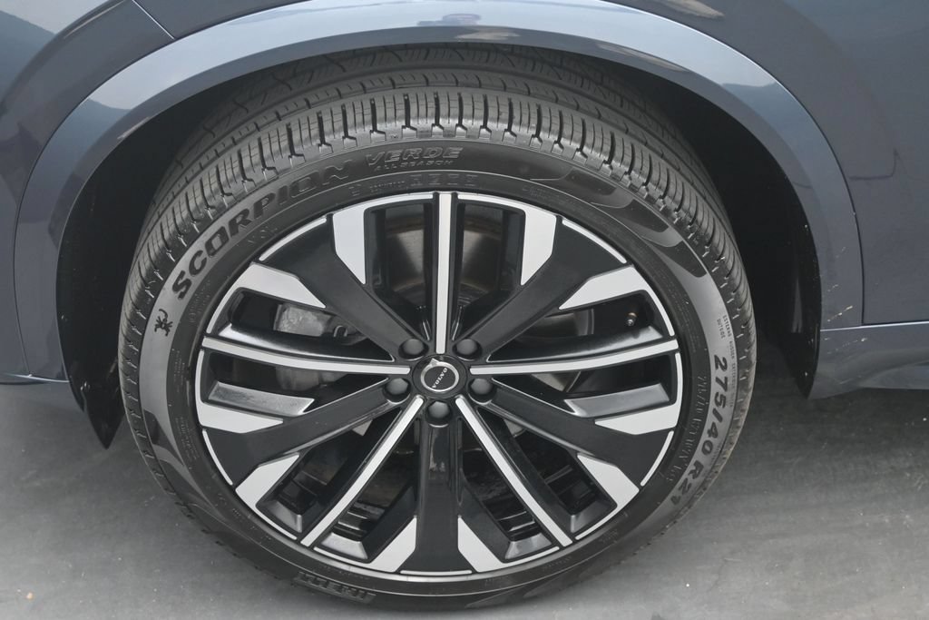 Certified 2026 Volvo XC90 B6 Ultra AWD/4WD image 4
