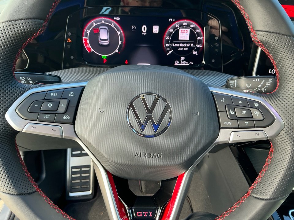 New 2025 Volkswagen GTI SE image 18