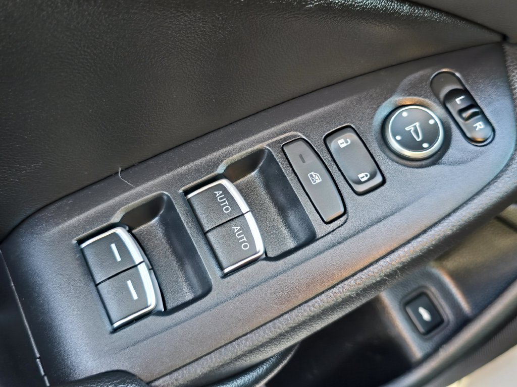 Used 2019 Honda Accord LX image 17