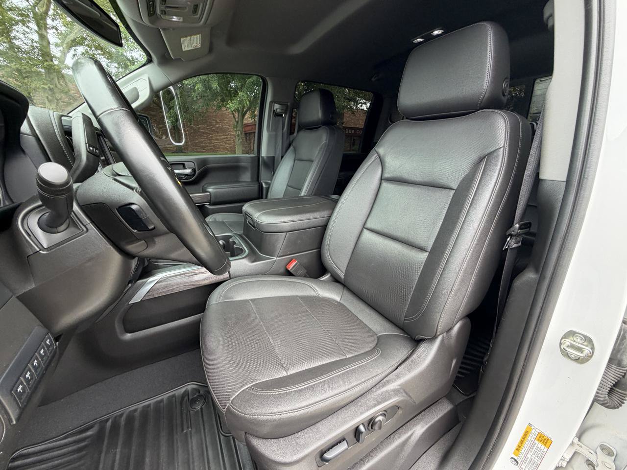 Used 2023 Chevrolet Silverado 2500 LTZ w/ LTZ Plus Package AWD/4WD image 20