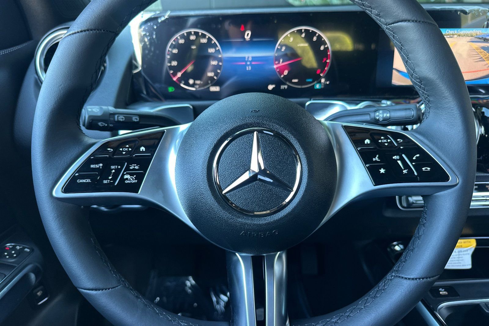 New 2026 Mercedes-Benz GLB 250 image 21