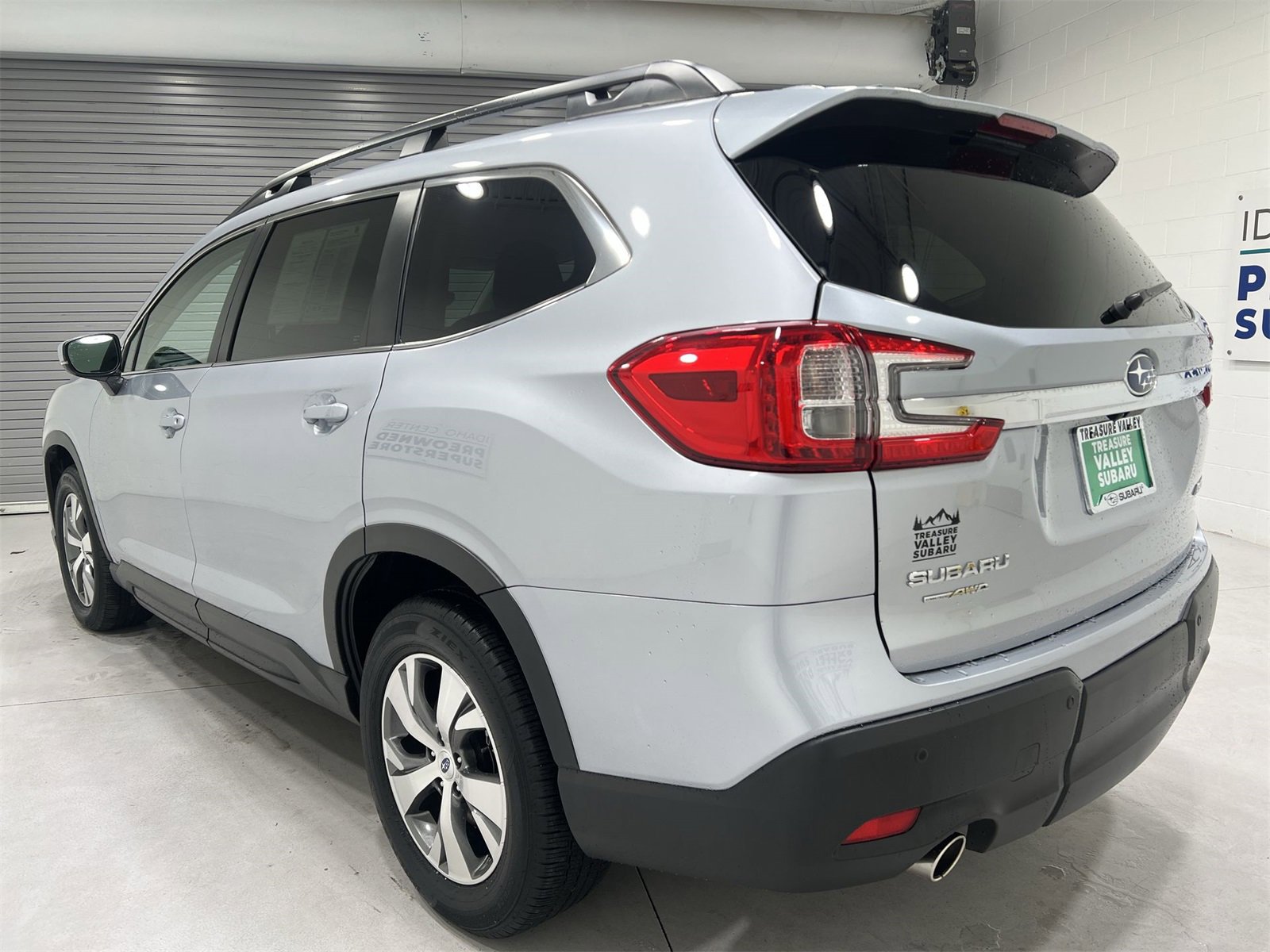 Certified 2024 Subaru Ascent Premium w/ Convenience Package image 6