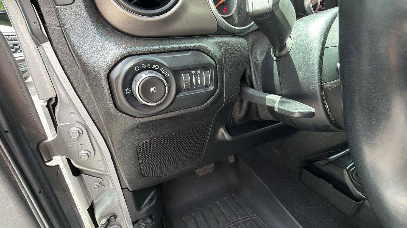 Used 2020 Jeep Wrangler Unlimited Sport AWD/4WD image 21