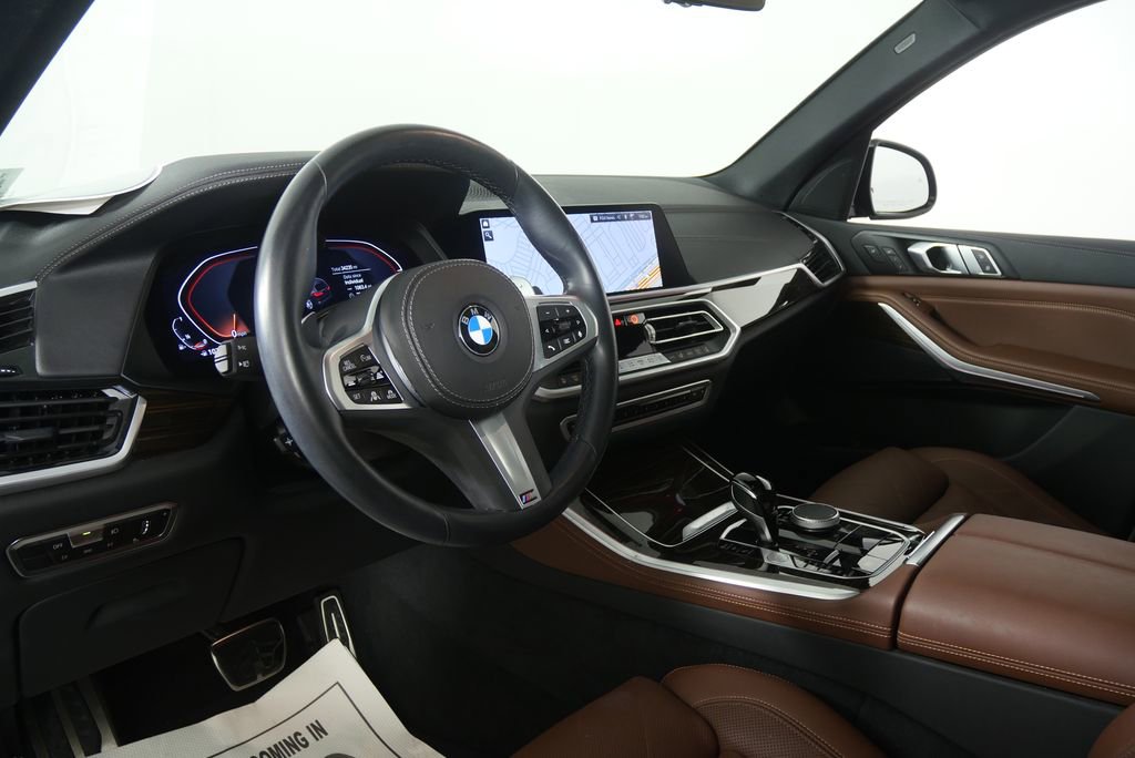 Certified 2023 BMW X5 xDrive40i w/ M Sport Package image 11